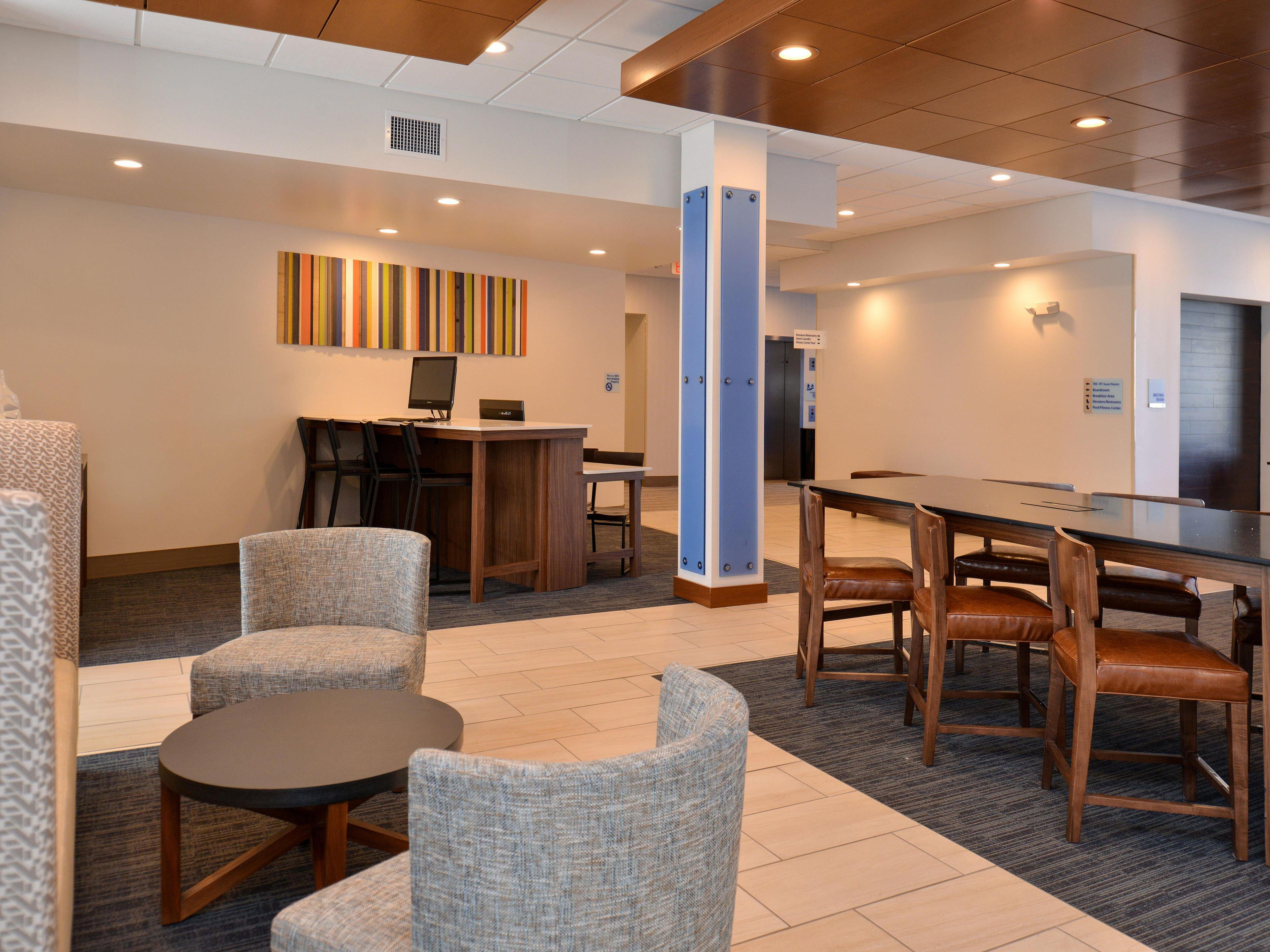 Holiday Inn Express & Suites - Brighton South - Us 23 By Ihg Exterior foto